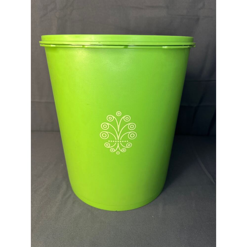 Vintage Tupperware Green Large Canister 1339-6